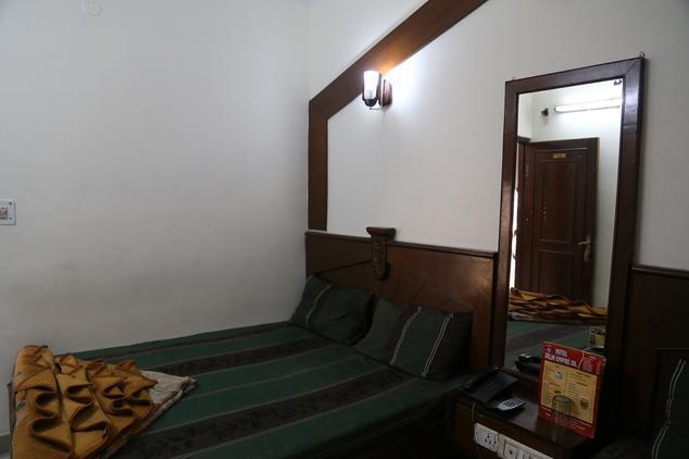 Hotel Delhi Empire Dx Paharganj Szoba fotó