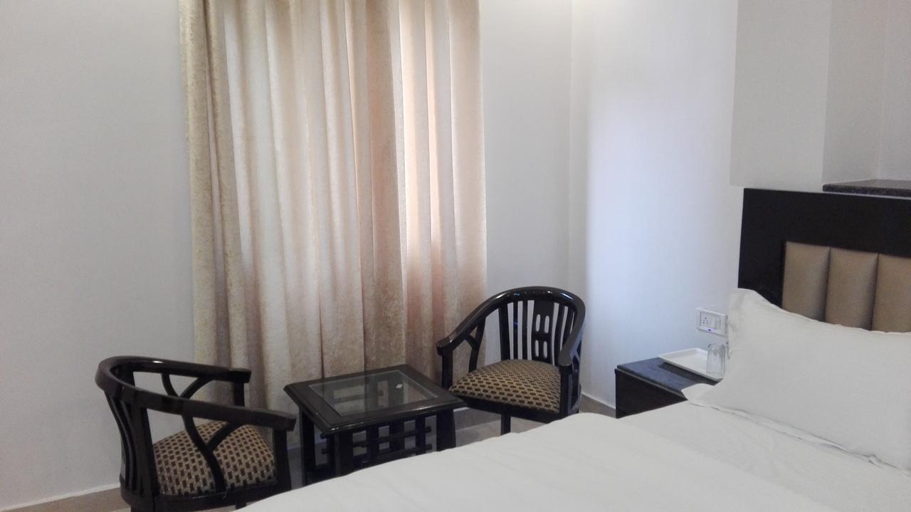 Hotel Delhi Empire Dx Paharganj Kültér fotó
